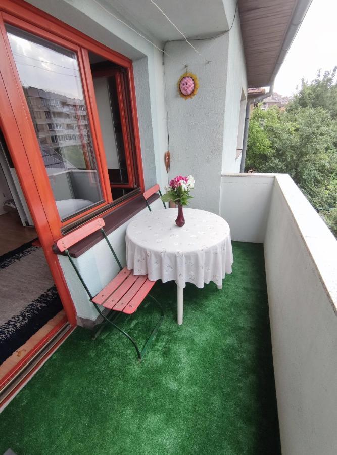 Cozy Room With A Balcony SJJ Exterior foto